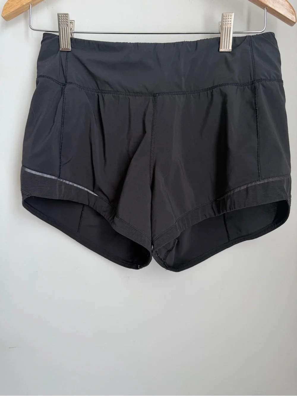 Lululemon Women's Gait Keeper Short 3.5